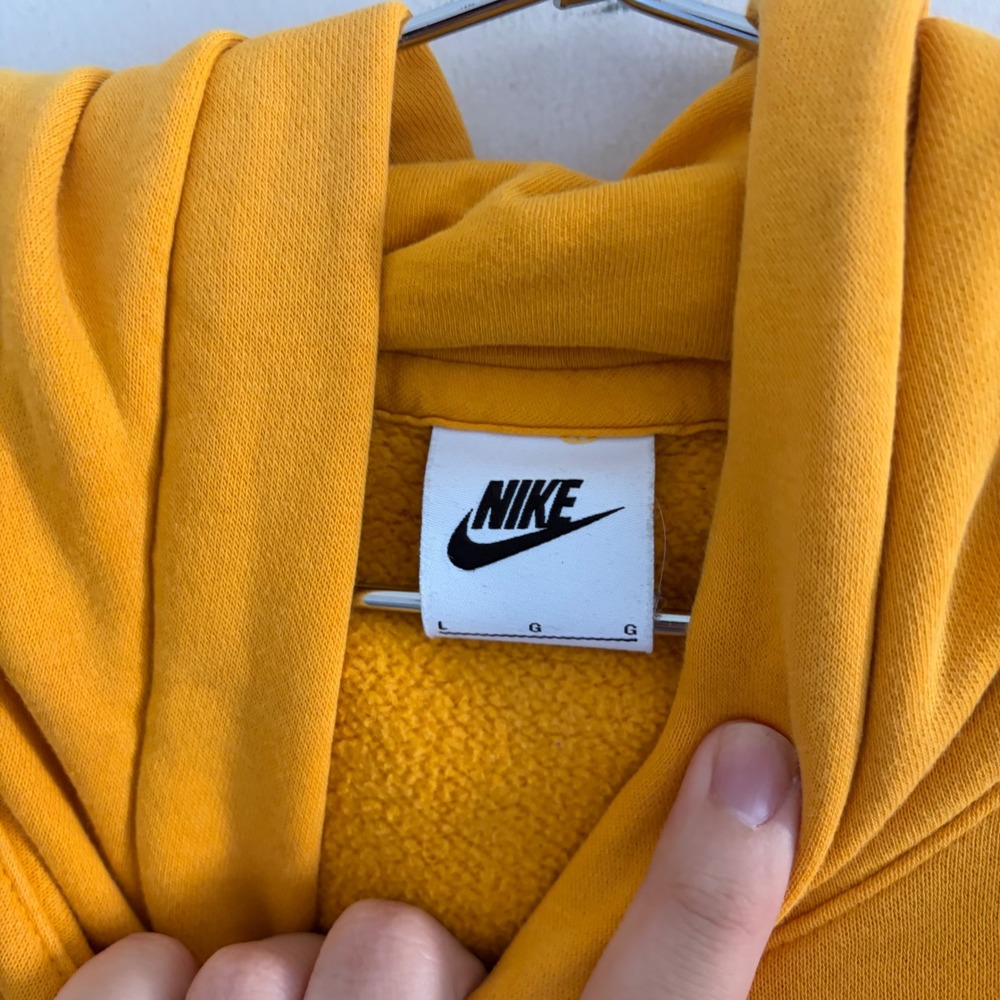 Nike Mens Swoosh Pullover Hoodie Gold Yellow Large - Picture 2 of 5